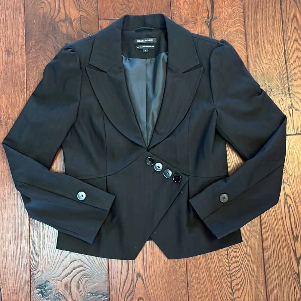 Nicole Benesti blazer